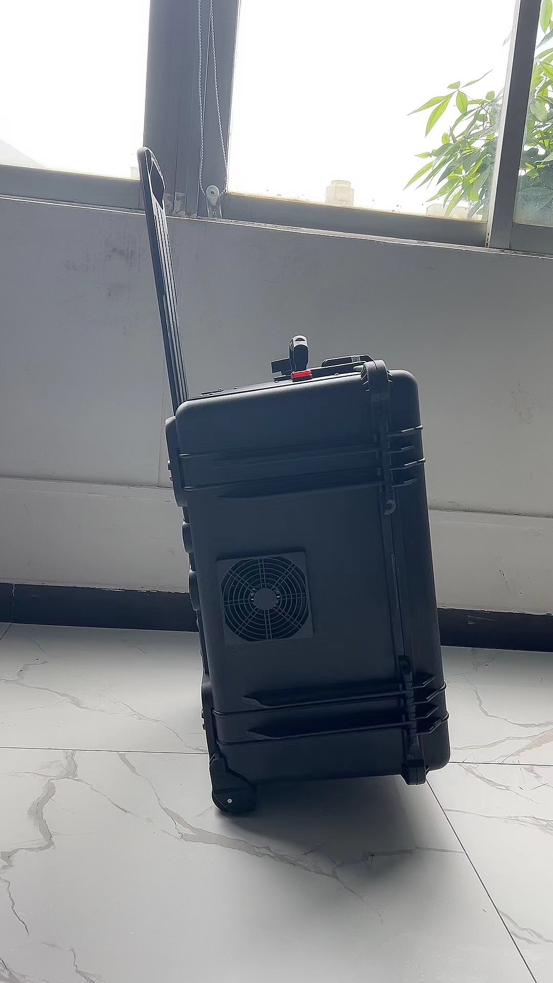 隆尧手拉箱型移动通信干扰器